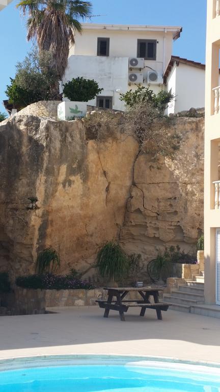 Panorama Court Apartment Paphos Exterior foto